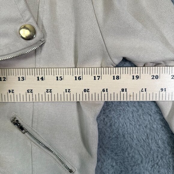 Mine Light Jacket Beige Faux Suede Open Front Zipper Hem Button Detail Jacket - Picture 7 of 10